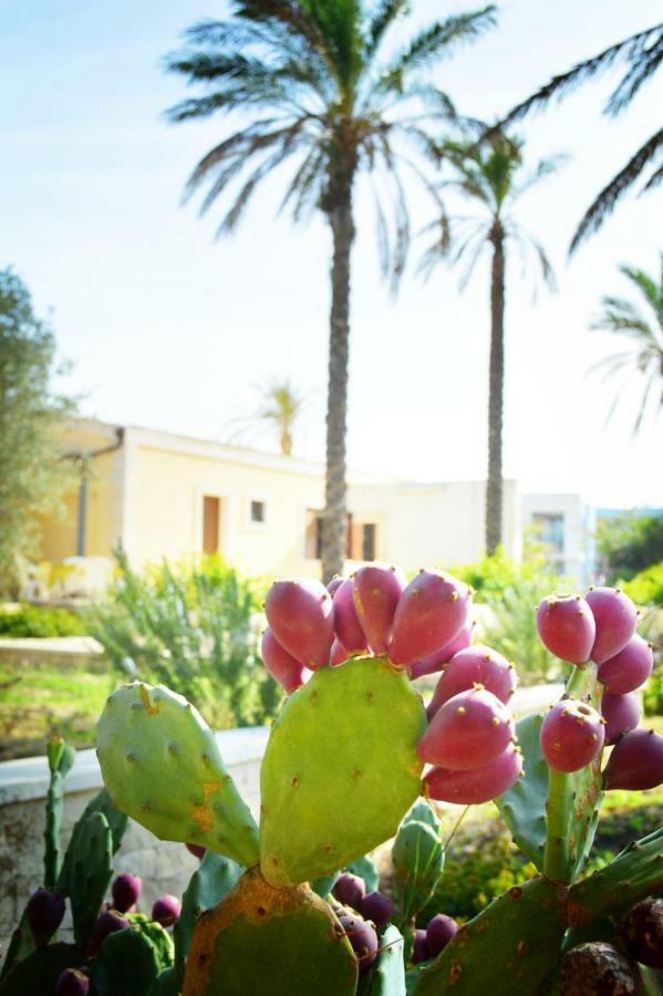 Ville Vendicari Al Mare Reitani Extérieur photo