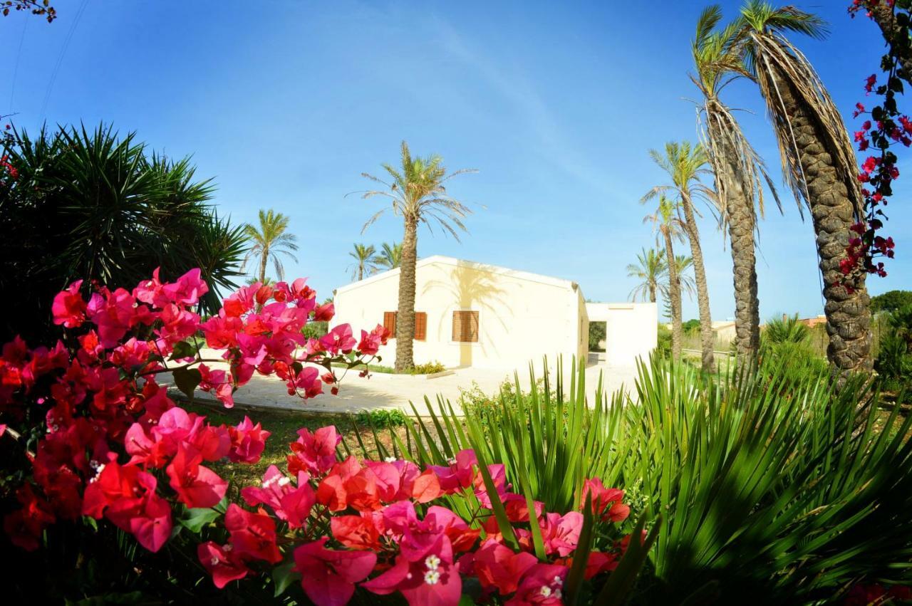 Ville Vendicari Al Mare Reitani Extérieur photo